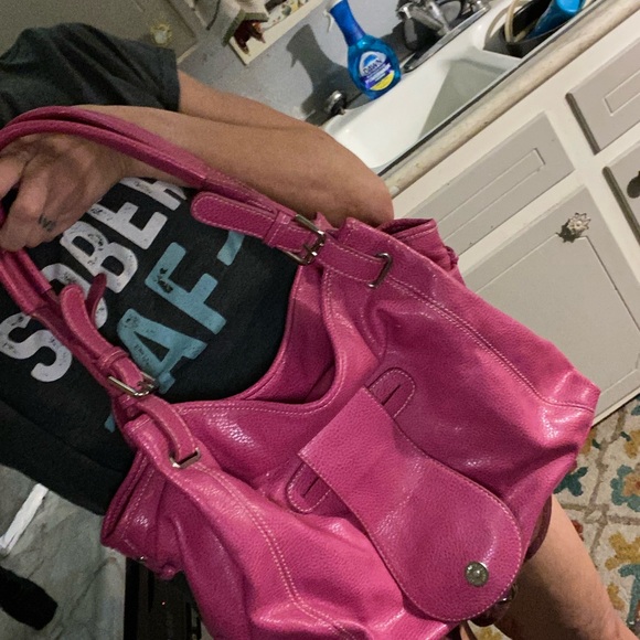 Cute pink nine west purse in excellent condition - Picture 9 of 9